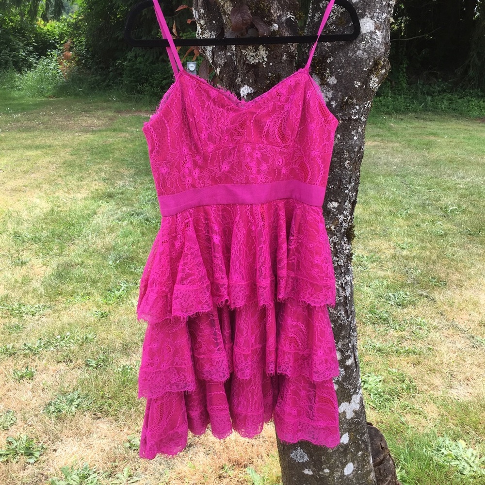 🇬🇧🇺🇸NWT Pearl brand dress